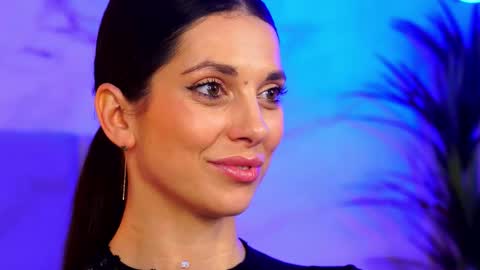 Elly online show from 11-29-25, 10:24