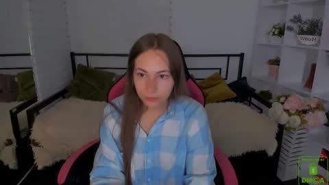 Snapshot of elma_lily chatting on 09-18-25, 06:04 elma_lily online show from 09-18-25, 06:04