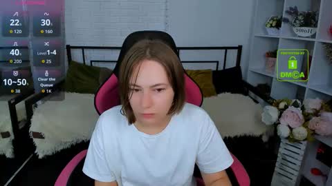 Snapshot of elma_lily chatting on 09-25-25, 06:50 elma_lily online show from 09-25-25, 06:50