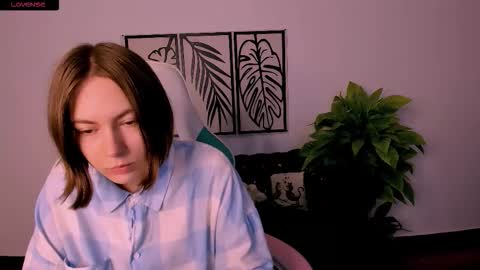 Snapshot of elma_lily chatting on 10-11-25, 05:50 elma_lily online show from 10-11-25, 05:50