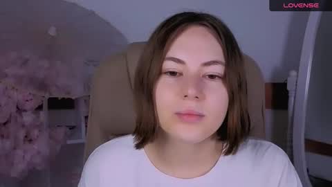 Snapshot of elma_lily chatting on 10-31-25, 06:58 elma_lily online show from 10-31-25, 06:58