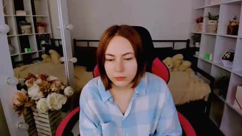 Snapshot of elma_lily chatting on 11-04-25, 06:12 elma_lily online show from 11-04-25, 06:12