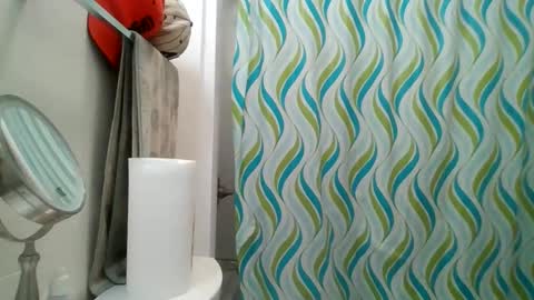 elmario24 online show from 12-02-25, 10:42