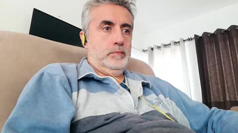 Snapshot of elmejorfvb2 chatting on 01-13-25, 03:04 fer online show from 01-13-25, 03:04