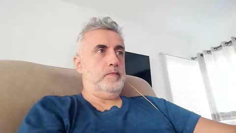 Snapshot of elmejorfvb2 chatting on 02-08-25, 02:16 fer online show from 02-08-25, 02:16