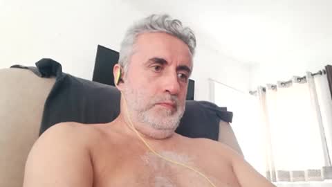 Snapshot of elmejorfvb2 chatting on 03-09-25, 10:30 fer online show from 03-09-25, 10:30