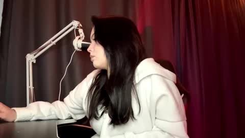 Snapshot of elmermelendes chatting on 02-11-26, 01:16 Tiny online show from 02-11-26, 01:16