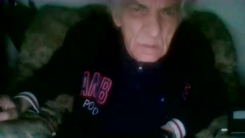 elmo191271 online show from 10-17-25, 06:49