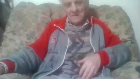 elmo191271 online show from 01-18-26, 01:20