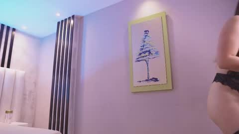 ELOISA OLIVERO online show from 10-20-25, 07:58