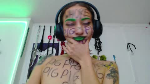 Chelsea  Please help me to reach 100 thumbs up online show from 02-06-25, 10:32