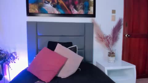 EloiseQuinn online show from 03-03-25, 12:27