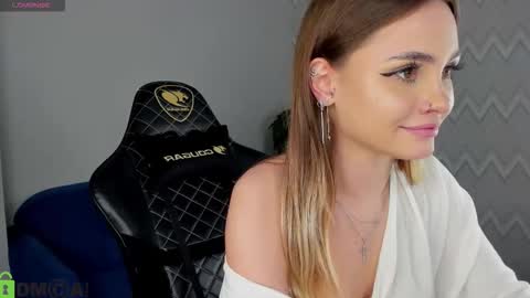 elsa_carterr online show from 11-03-25, 11:22