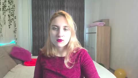 Snapshot of elsa_hot_here chatting on 02-10-25, 09:36 Elsa online show from 02-10-25, 09:36
