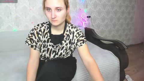 Snapshot of elsa_hot_here chatting on 03-06-25, 11:25 Elsa online show from 03-06-25, 11:25