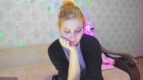 Snapshot of elsa_hot_here chatting on 03-12-25, 09:34 Elsa online show from 03-12-25, 09:34