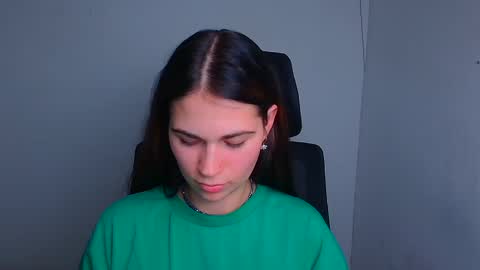 Snapshot of elsa_mur chatting on 12-05-24, 10:45 Elsa online show from 12-05-24, 10:45