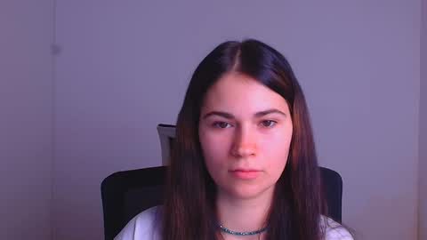 Snapshot of elsa_mur chatting on 12-09-24, 07:18 Elsa online show from 12-09-24, 07:18