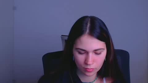 Snapshot of elsa_mur chatting on 12-10-24, 07:22 Elsa online show from 12-10-24, 07:22