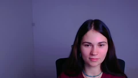 Snapshot of elsa_mur chatting on 12-13-24, 07:32 Elsa online show from 12-13-24, 07:32