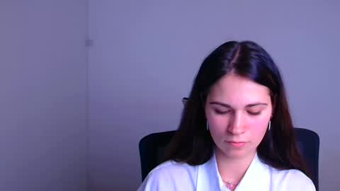 Snapshot of elsa_mur chatting on 01-04-25, 10:24 Elsa online show from 01-04-25, 10:24