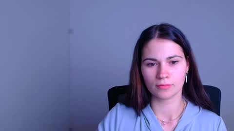 Snapshot of elsa_mur chatting on 01-05-25, 10:40 Elsa online show from 01-05-25, 10:40