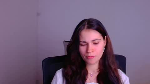 Snapshot of elsa_mur chatting on 01-11-25, 07:38 Elsa online show from 01-11-25, 07:38