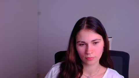 Snapshot of elsa_mur chatting on 01-12-25, 12:28 Elsa online show from 01-12-25, 12:28