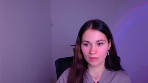 Snapshot of elsa_mur chatting on 01-14-25, 10:34 Elsa online show from 01-14-25, 10:34