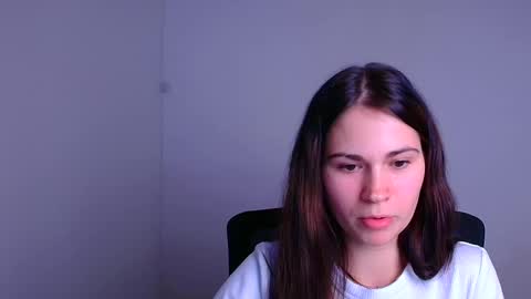 Snapshot of elsa_mur chatting on 01-27-25, 10:38 Elsa online show from 01-27-25, 10:38