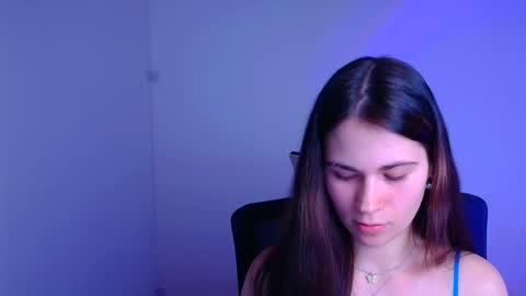 Snapshot of elsa_mur chatting on 02-07-25, 07:49 Elsa online show from 02-07-25, 07:49