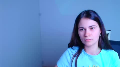 Snapshot of elsa_mur chatting on 02-08-25, 07:49 Elsa online show from 02-08-25, 07:49