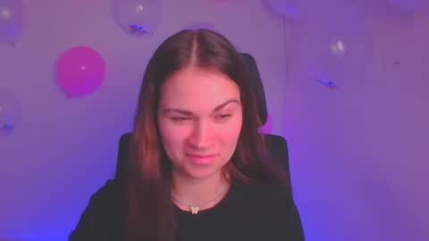 Snapshot of elsa_mur chatting on 02-13-25, 11:26 Elsa online show from 02-13-25, 11:26