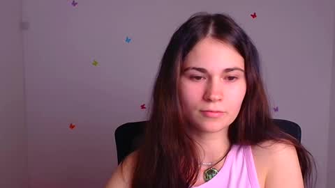 Snapshot of elsa_mur chatting on 02-21-25, 07:43 Elsa online show from 02-21-25, 07:43