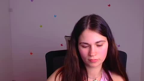 Snapshot of elsa_mur chatting on 02-21-25, 10:48 Elsa online show from 02-21-25, 10:48