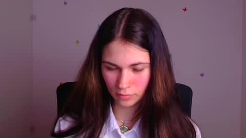 Snapshot of elsa_mur chatting on 02-25-25, 08:30 Elsa online show from 02-25-25, 08:30