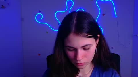Snapshot of elsa_mur chatting on 03-05-25, 08:00 Elsa online show from 03-05-25, 08:00