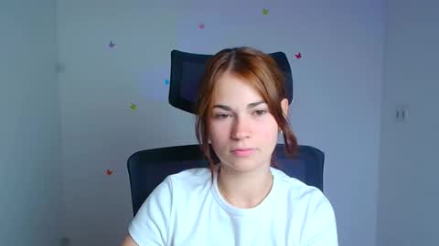 Snapshot of elsa_mur chatting on 09-09-25, 05:07 Elsa online show from 09-09-25, 05:07