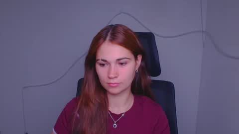 Snapshot of elsa_mur chatting on 09-17-25, 06:26 Elsa online show from 09-17-25, 06:26