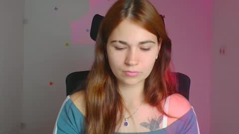 Snapshot of elsa_mur chatting on 09-26-25, 06:17 Elsa online show from 09-26-25, 06:17