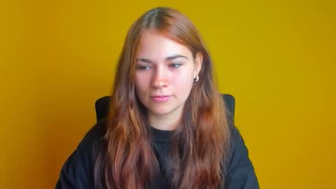 Snapshot of elsa_mur chatting on 10-03-25, 06:10 Elsa online show from 10-03-25, 06:10