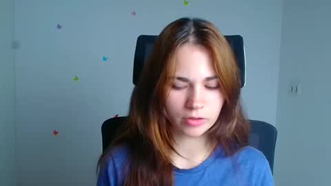 Snapshot of elsa_mur chatting on 10-12-25, 06:01 Elsa online show from 10-12-25, 06:01
