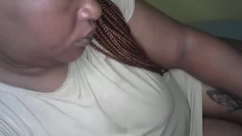 Snapshot of elsie_scott chatting on 02-23-26, 05:16 elsie_scott online show from 02-23-26, 05:16