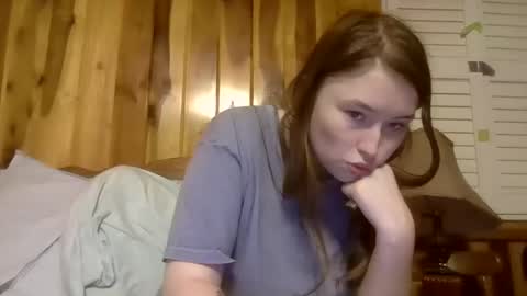 Snapshot of elsierain469 chatting on 10-04-25, 01:36 Elsie Rain online show from 10-04-25, 01:36