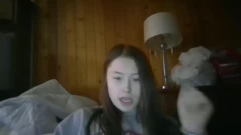 Elsie Rain online show from 01-18-26, 05:50