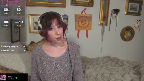 Snapshot of elslove chatting on 12-16-24, 11:07 ELS online show from 12-16-24, 11:07