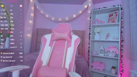 Snapshot of ely_cherry18 chatting on 02-20-25, 03:23 Ely online show from 02-20-25, 03:23