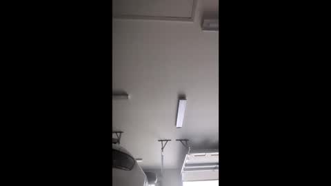 elyeyo216 online show from 12-18-25, 06:14