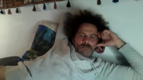 elyjahoye online show from 09-24-25, 08:23