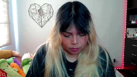 Ely online show from 11-18-25, 03:16